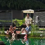 Alpinhotel Berghaus טוקס