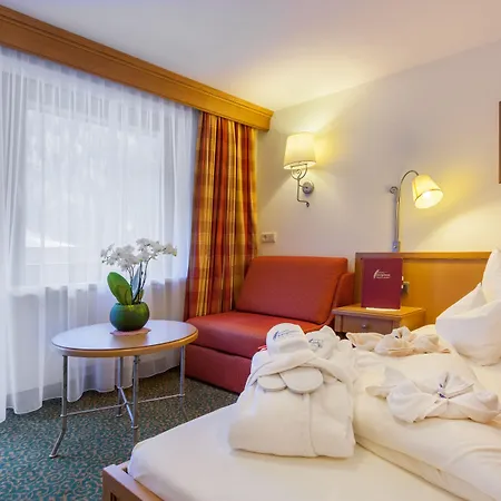 Alpinhotel Berghaus Hotel 4*