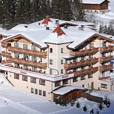 호텔 Alpinhotel Berghaus 4*