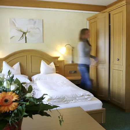 Hotel Alpinhotel Berghaus Tux