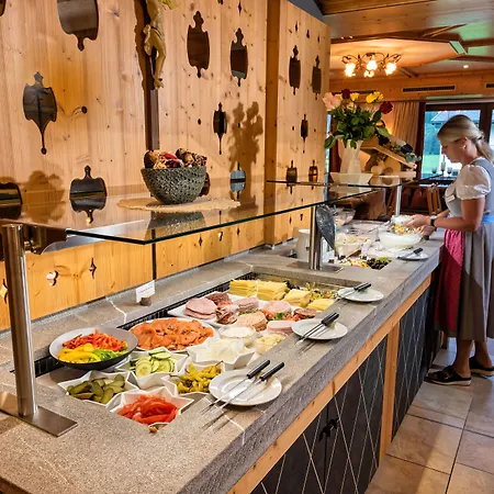 Alpinhotel Berghaus Hotel Tux