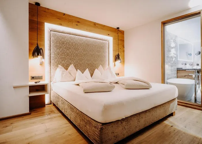 Alpinhotel Berghaus Hotel 4*