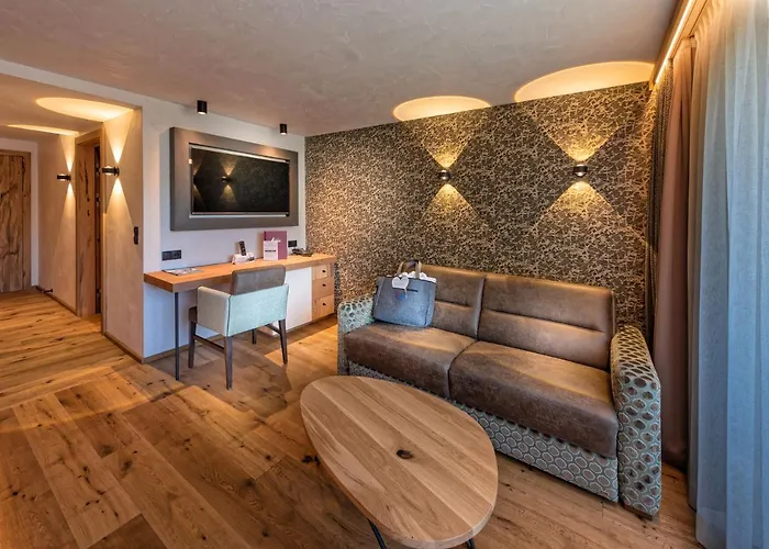 Alpinhotel Berghaus Hotel Tux