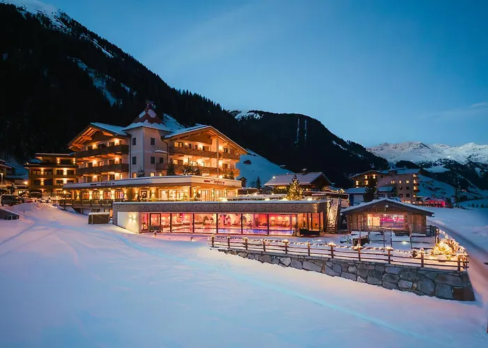 Hotel Alpinhotel Berghaus 4*