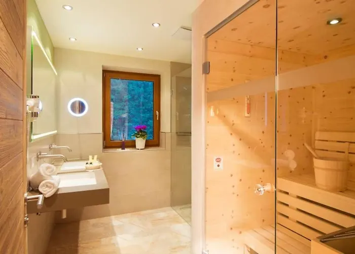 Hotel Alpinhotel Berghaus