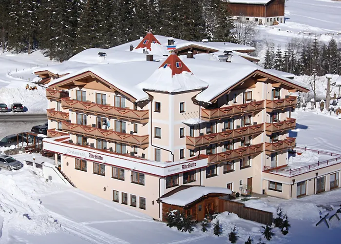 Hotel Alpinhotel Berghaus 4*