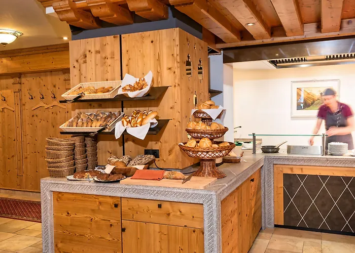 Alpinhotel Berghaus Hotel 4*