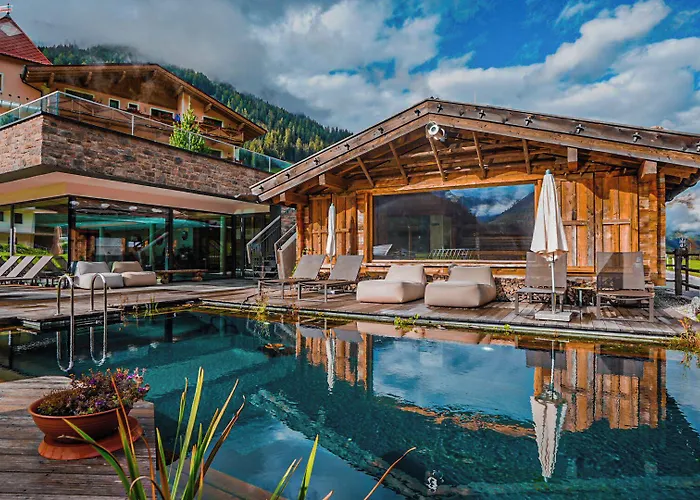 Alpinhotel Berghaus Hotel 4*