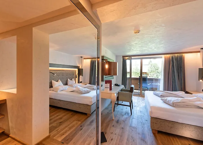 Alpinhotel Berghaus 4* Tux