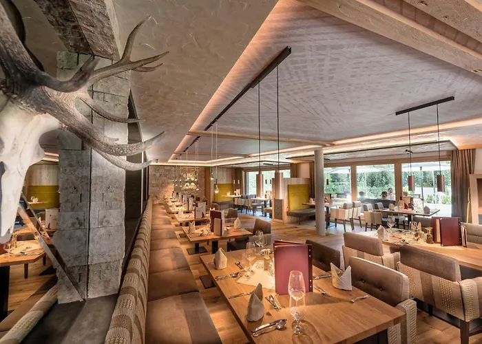 Hotel Alpinhotel Berghaus Tux