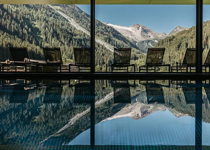 Hotell Alpinhotel Berghaus 4*