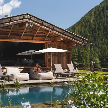 Hotel Alpinhotel Berghaus