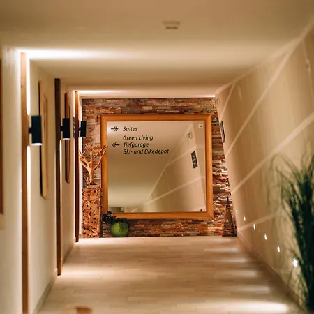 Hotel Alpinhotel Berghaus